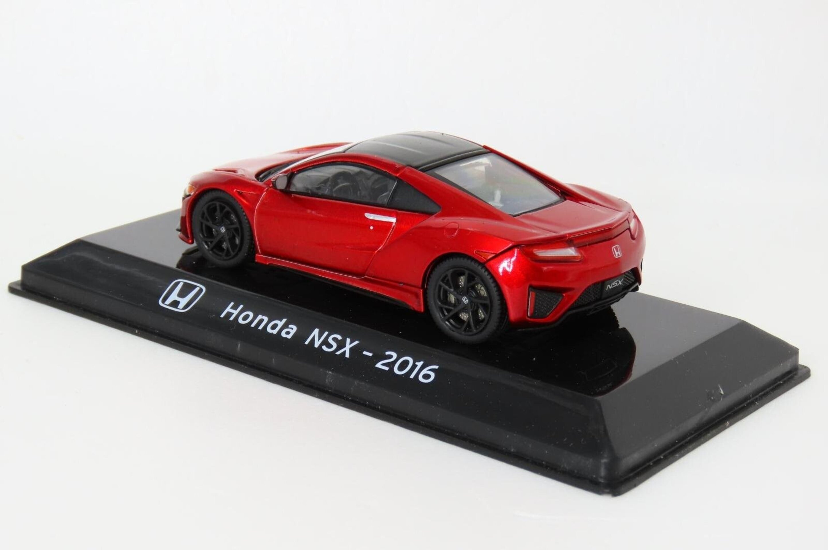 Honda NSX (2016) - 3