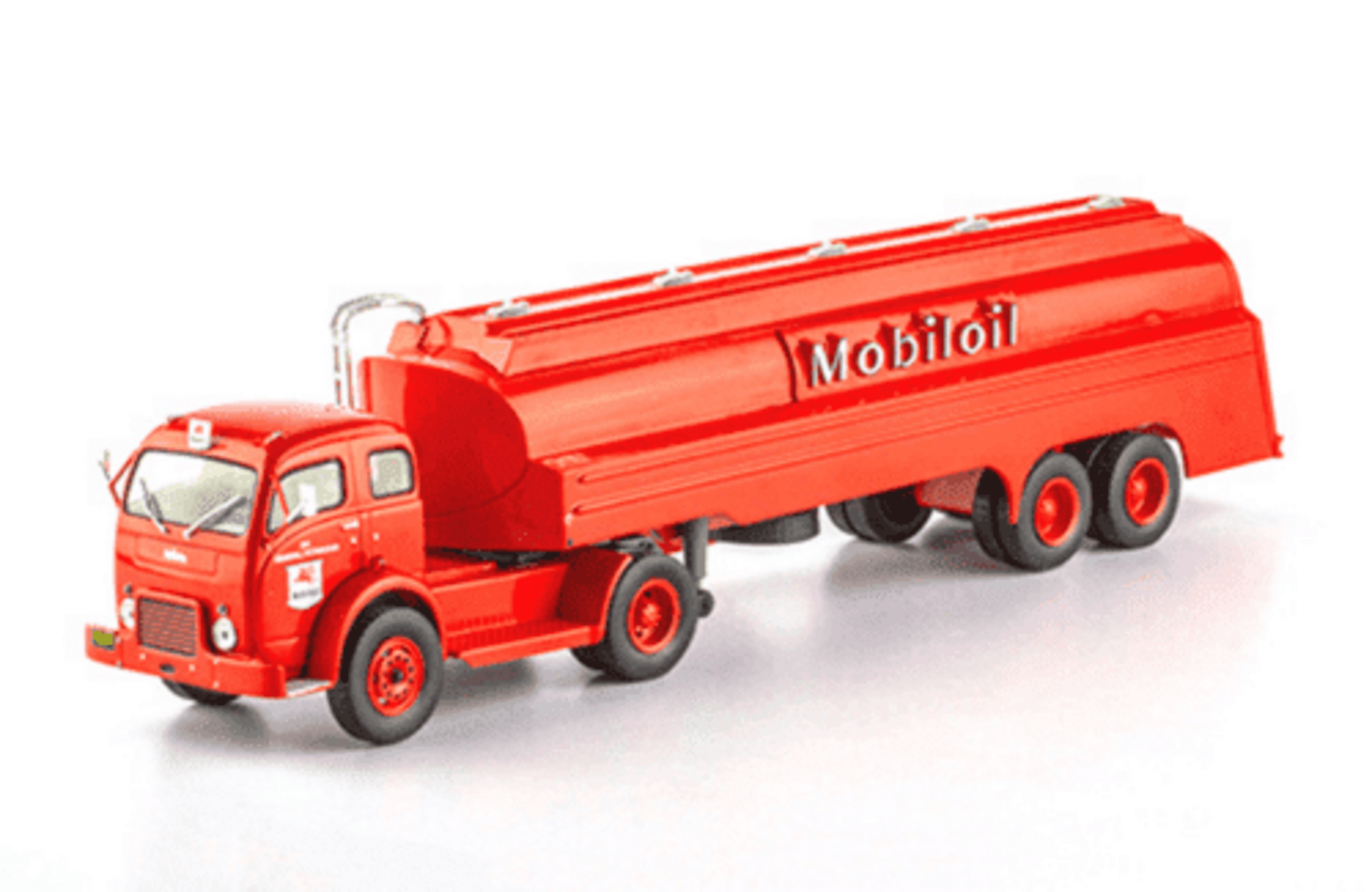 Camión White 3000 - Cisterna Mobiloil - 1