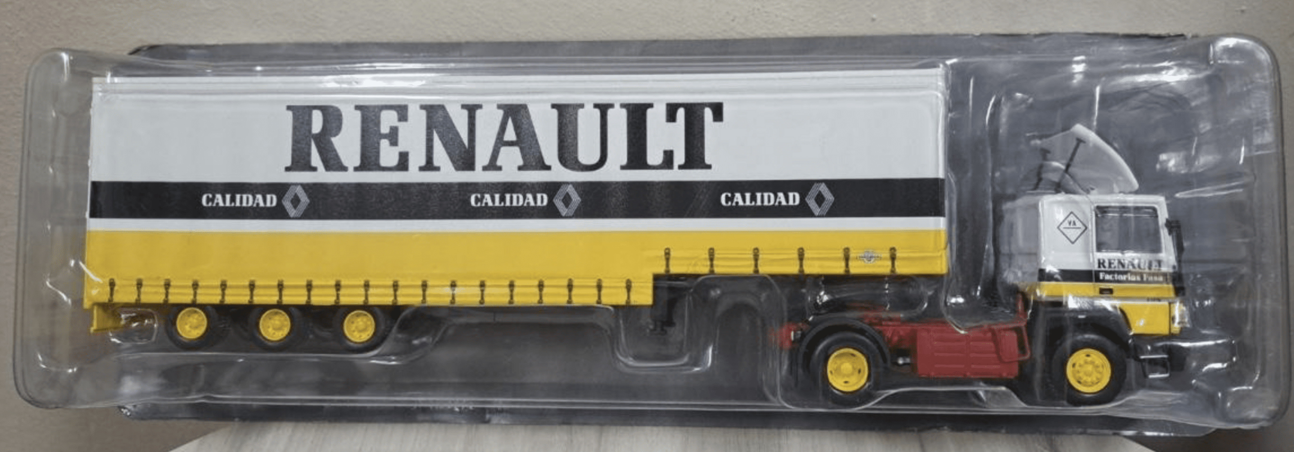 Camión Renault D 38T Barreiros (1983) - 14