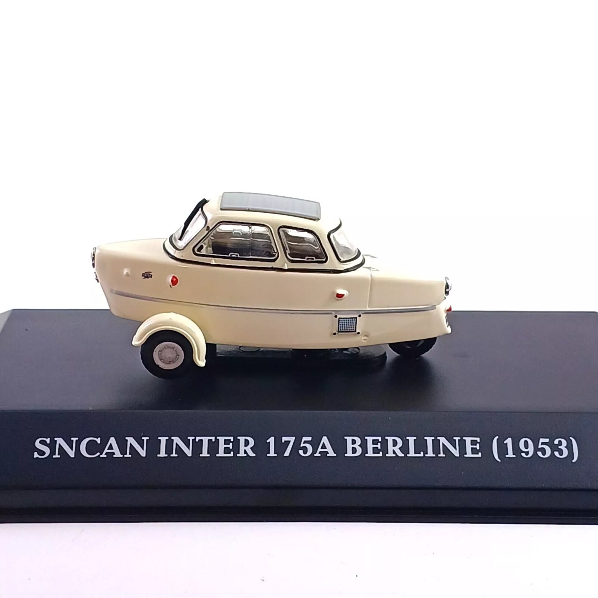 Microcoche SNCAN Inter 175A Berline (1953) - 3