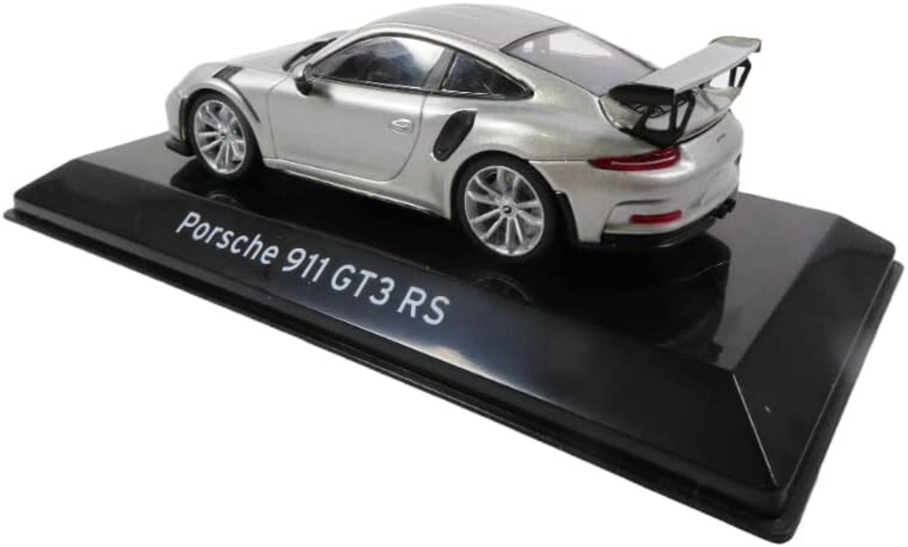 Porsche 911 GT3 RS - 4